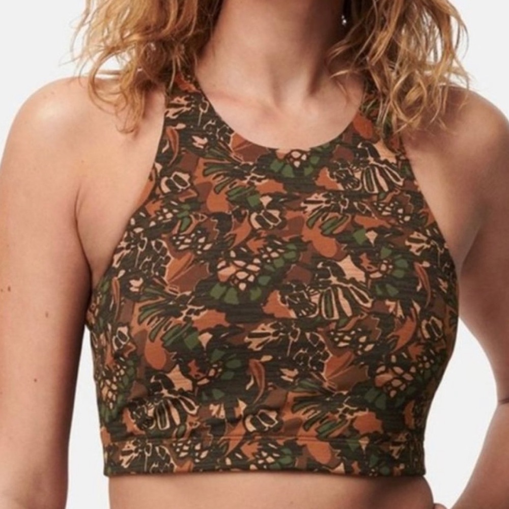 OV ✨ TechSweat Crop Top in Sierra Abstract Floral